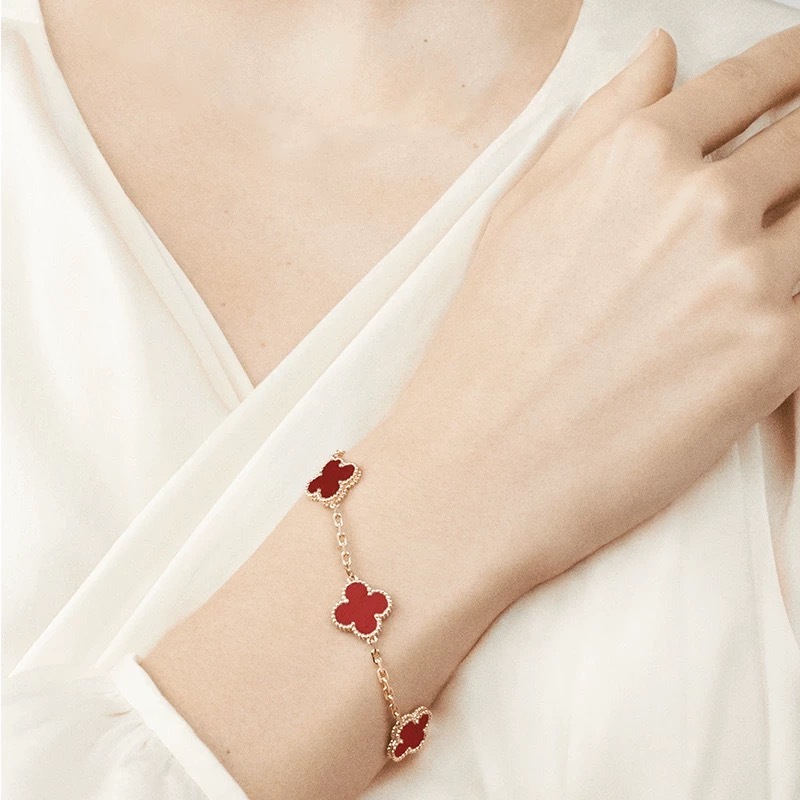 Van Cleef & Arpels Official Flagship Store Four Leaves Lucky Alhambra Collection K Gold Carnelian Bracelet